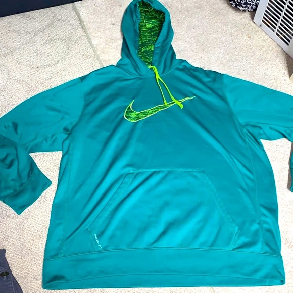 Nike Other - Nike Green Therma-Fit Hoodie 2XL